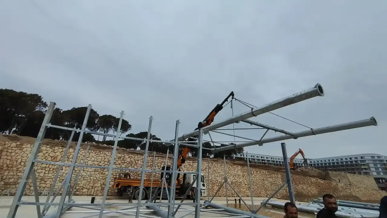 Water park ride installation - install phase